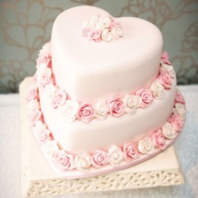 Rose Heart Wedding Cake